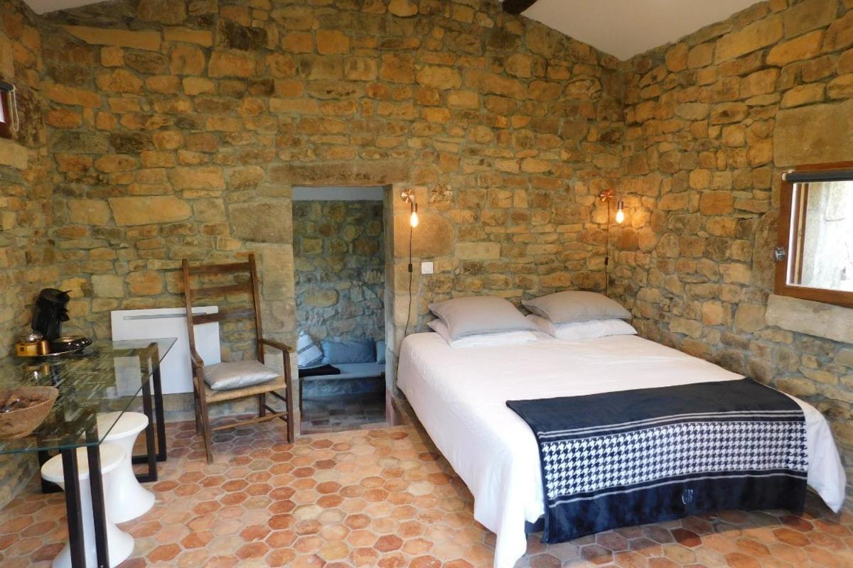 Chambre D'Hotes Les Cerisiers Vesseaux Bagian luar foto