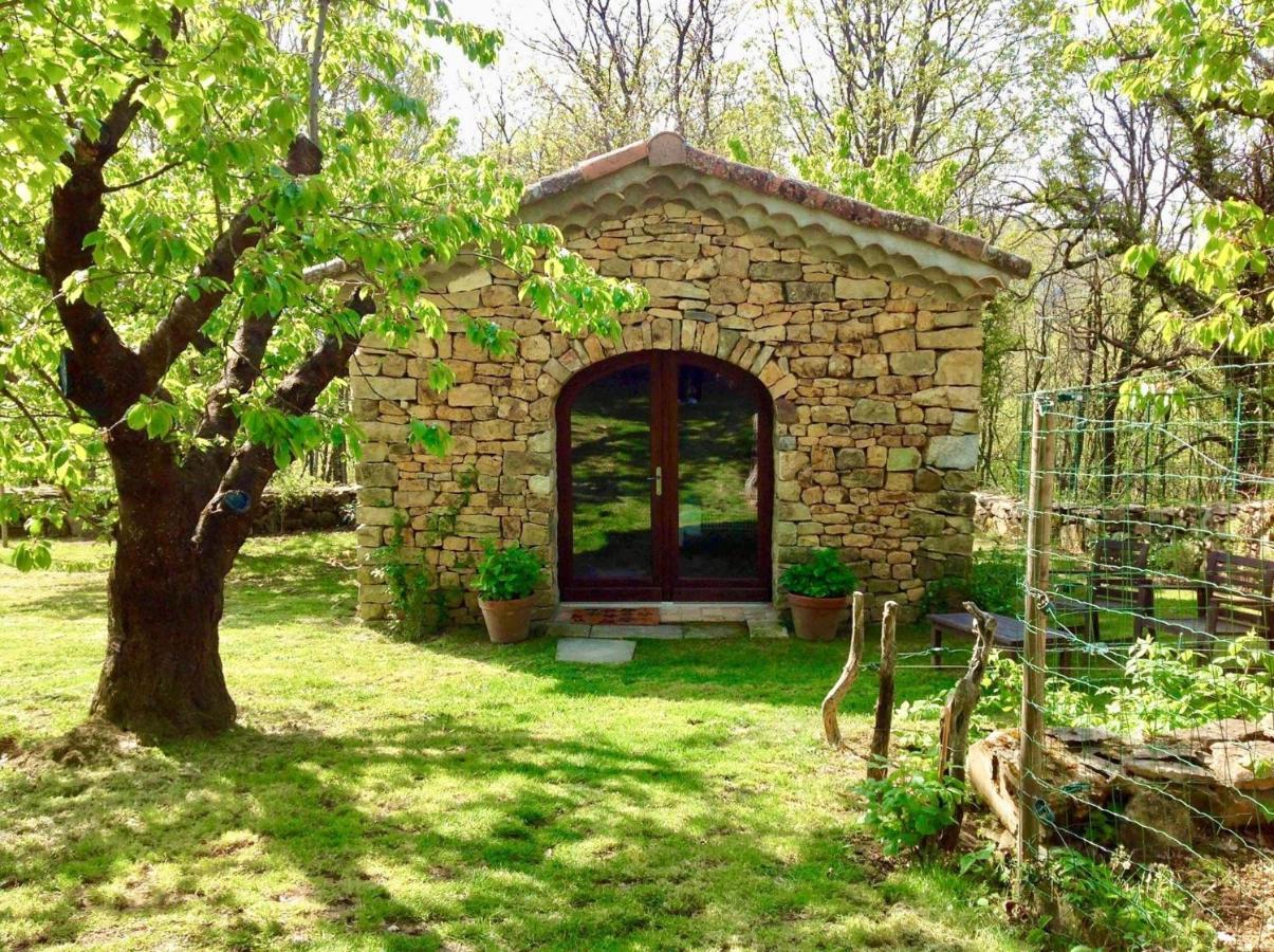 Chambre D'Hotes Les Cerisiers Vesseaux Bagian luar foto
