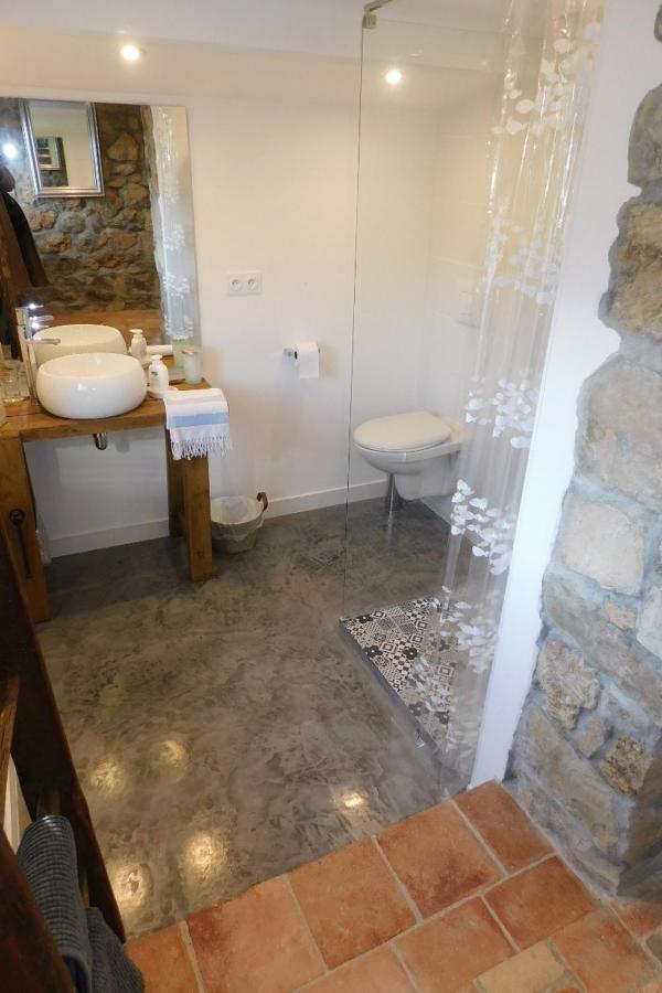 Chambre D'Hotes Les Cerisiers Vesseaux Bagian luar foto